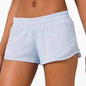 Lululemon Hotty Hot Short II *2.5" - 12 Daydream